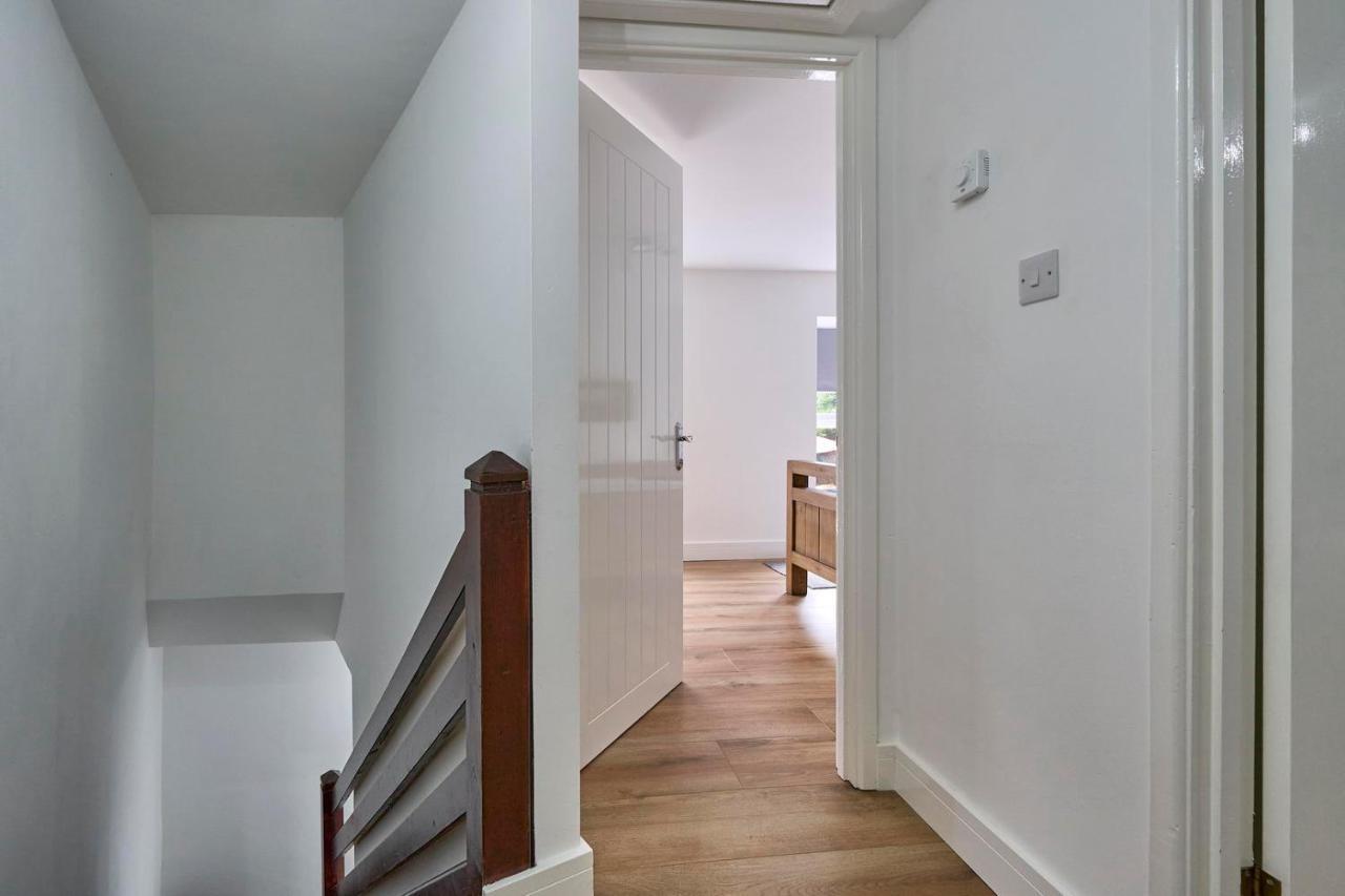 Central, Newly Refurbished Cottage In Portaferry Exterior photo